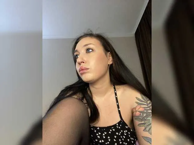 BongaCams -CrystalZ- is Freechat -CrystalZ- — Masturbation, dildo games, blowjob with drool, foot fetish and anal plug, but you can always come up with something else