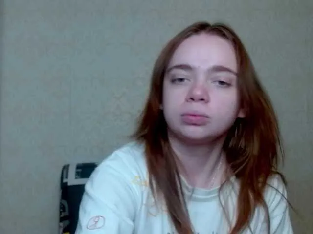 aliiicestone — Polite, cheerful people with a good sense of humor turn me on. (and my panties instantly get wet from the vibrations)