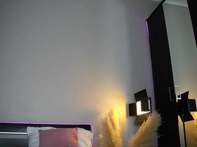 AnnaPurnaa on BongaCams