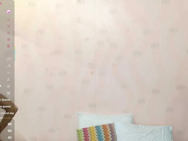 chocolatemommy — I am excited by a man who kisses me, touches my body with affection, but I love it when he dominates me and makes me his in bed, also when he sucks my pussy and masturbate me.