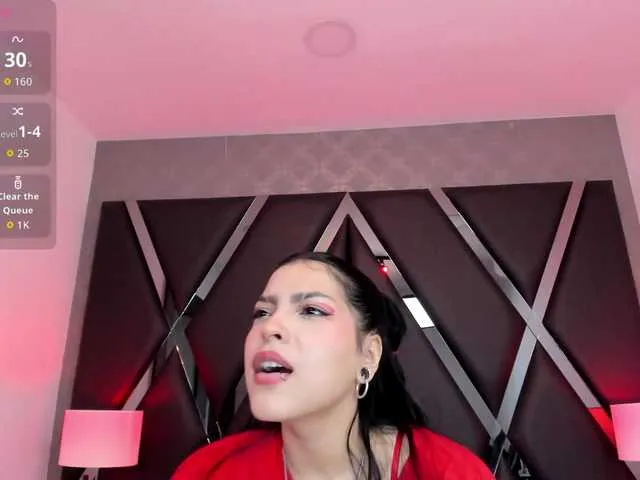 BongaCams EvaRossy is Freechat EvaRossy — I'm drawn to those who exude a captivating scent and speak with confidence; I love seeing you enjoy the moment and feeling completely fulfilled.