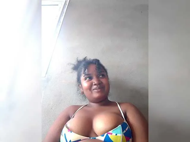 Ezrahsexy — Freechat on BongaCams