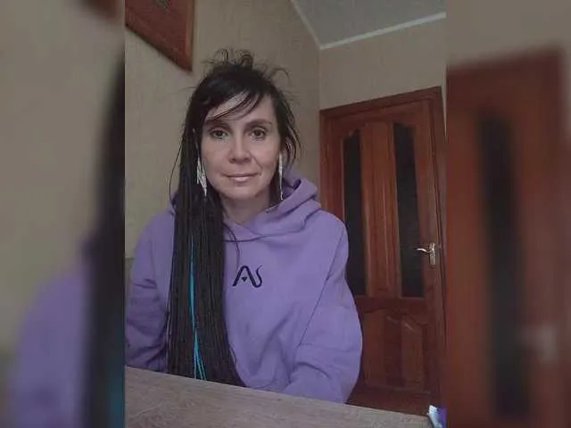 Hellenalonenochka — Hey guys!:) Goal- #Dance #hot #pvt #c2c #fetish #feet #roleplay Tip to add at friendlist and for requests!