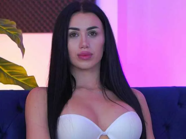 JennaDay — Confidence, generosity, vibrations, interactive c2c, and a lot more that you will discover in time