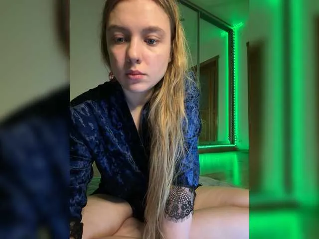 BongaCams jucieLussie is Freechat jucieLussie — I love it when they take control and play with meand when I see that you're willing to do anything for me