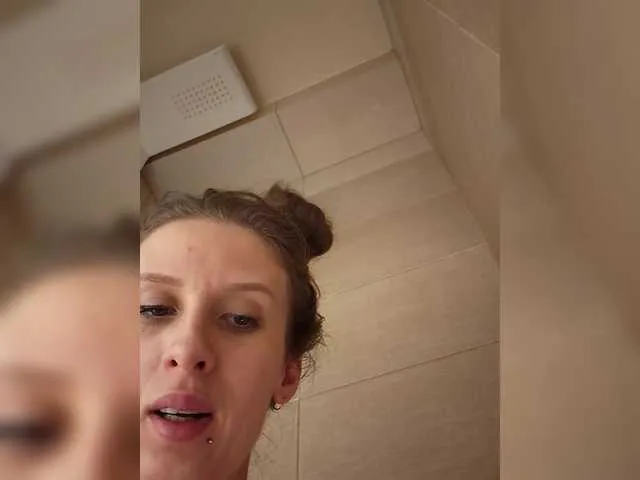 KITTYtempreXXX on BongaCams