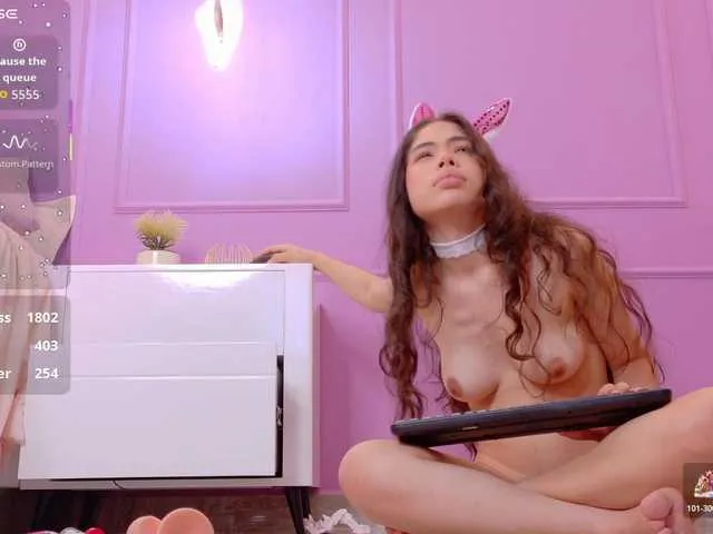 BongaCams LeiaStone is Freechat LeiaStone — I love cares and make me feel very good to explore my body slowly and tell me how to masturbate me