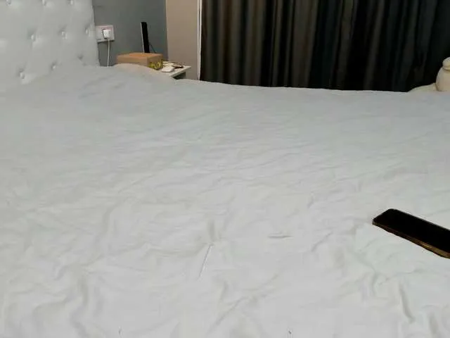 Logan-emma — Hello, the menu is active and the pvt! FOR  royal blowjob 999 -- countdown:   @sofar   collected,  @remain  remaining! Lovense from 2 TK Favorite vibrations 11TK 51TK 101TK BEFORE PRIVATE 199 TK AND WRITE IN PM!