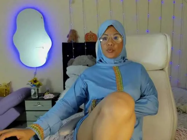 MalakChauriye — Freechat on BongaCams