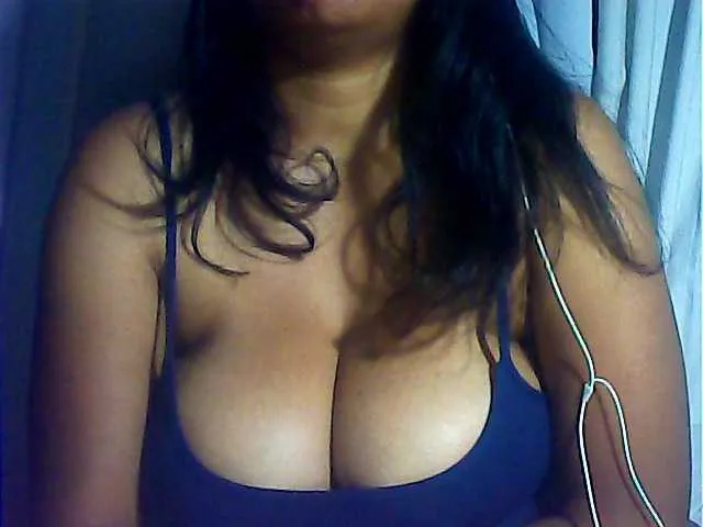 MIRANDAW — Freechat on BongaCams