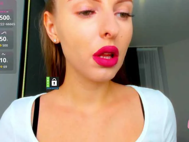 MissFentasy1 — For me, the most important and most exciting quality in a man is intelligence. Among the external factors - well-groomed, pleasant smell and a look that cannot be expressed in words, with a dose of madness and mystery.