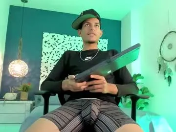 adonis_wb — GOAL: Jerk Dick Sensual, charismatic and hot! My definition for the show that we will have and I  We are going to private! #monstercock #cum #18 #bigcock #twink