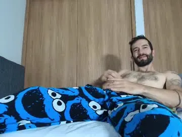 alejandro_bigcock — Latin man - Hot cum show #CUM #MATURE #BEARD #FEET #UNCUT [953 tokens remaining]