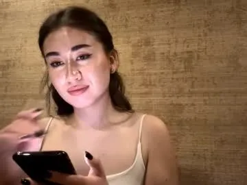 antonettamarinelli — Goal-show my outfit  My name is Serafima its my first day here lets have some talk #new #shy #asian #18 #french [32 tokens remaining]