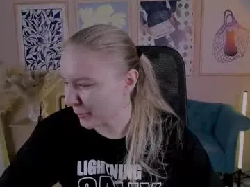 aprilserenity — just me being OBSESSED with eminem for 6 hours straight  #aussie  #natural #nonude #blonde #asmr -- Current Goal: PERFORMANCE #6 once countdown reaches zero [828 tokens to goal]