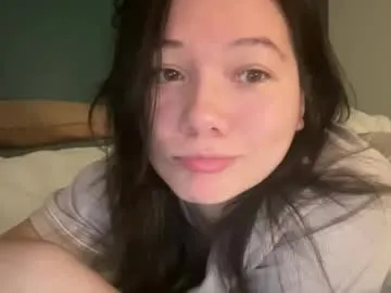 babybunnny — Sweet vibes only! I love compliments, chatting, and playful teasing... :)