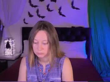 brooke_evans_ — tits play :) #mature #lovense #hairy #natural #pantyhose [303 tokens remaining]