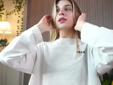 cassieholland — Hi hi honey, i'm Cassie ntmu<3 - Goal: DOMI IN PUSSY  #new #anal #squirt #skinny #teen