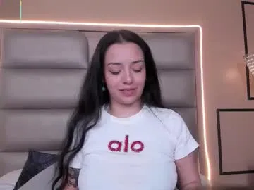 caylincollins — Naked and rubbing pillow moaning [152 tokens left] #Squirt #ANAL #bigboobs #curvy #slave