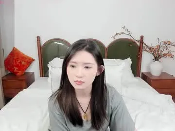 daphnedawn — GOAL: Let me ride the pillow [699 tokens remaining] Welcome to my room! #she #Aisa #young #lovense #new