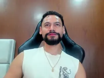 derrybigger_cm — JERK OFF AND NAKED AT GOAL....FEEL EXCLUSIVE IN PRIVATE WITH ME!...! #hugecock #master #cumsquirt #hairy #domination [150 tokens remaining]