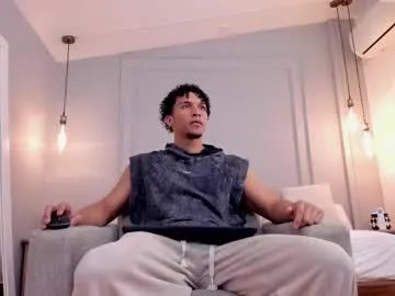 dominick_star — GOAL: Jerk off  || 69tks = Any flash  | SPIN the Wheel or Explore my tip menu & enjoy with me #bigcock #party #muscle #latino #cum [127 tokens remaining]