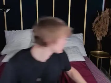 donald_brooks — GOAL: Dance naked [264 tokens remaining] Welcome to my room! #18 #blonde #bigdick #pvt #new