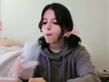 Chaturbate elisparadisex is Freechat elisparadisex — hiii just vibing :) #new #18 #teen #lovense