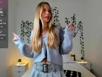 ellymartinez — Ellymartinez's room #18 #lovense  #new #teen #nonude