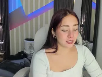 emily_layton — GOAL: reverse cowgirl+cum [290 tokens remaining] Welcome to my room! #18 #pantyhose #anal #redhair #feed