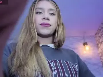 evy_lux_v — GOAL: Oil Tits [34 tokens remaining] Welcome to my room! #trans #femboy #skinny #deepthroat #braces