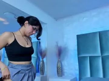 hollypeach_ on Chaturbate 