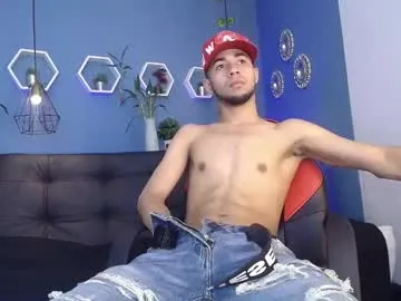 jhon_malo — GOAL: Show feet [1500 tokens remaining] Let yourself be carried out by curiosity ... here, every tip unleashes a new surprise.  Do you dare to discover what follows? #latino #bigcock #feet #cum #gay