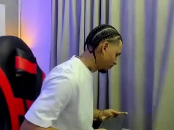 jordan_love7 — GOAL: STRIPTEASE DANCE SHOW [180 tokens remaining] Welcome to my room! #latino #findom #bbc #smoke #ebony