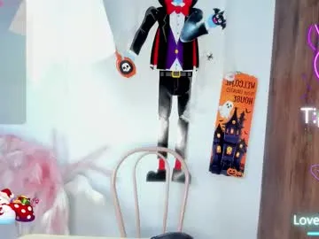 khate_smith — Shy?Hmmm...Discover me!! -  open my new anal toy  [6199 tokens left] #curvy #bbw #bigboobs #natural #new