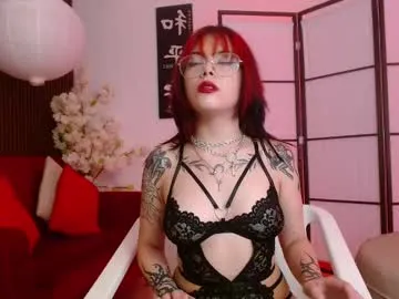kimmy_red — WELCUM  IS MY FIRTS DAY HERE, ( *  * )  #new #skinny #goth  #18 #c2c