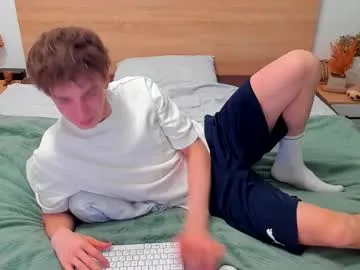 lanny_fandi — GOAL: Doggy in Ticket show [900 tokens remaining] You make our day: 2999 #18 #bigcock #ass #twink