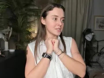 laura_mutti — goal: A little icy snow for the boobs. Hi all! my name is Samantha! #new #teen #skinny #cute #beauty [0 tokens remaining]