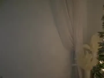 lilbeccaxo — vibe with me, take me #pvt make me #cum #natural #latina #lovense #daddy #squirt