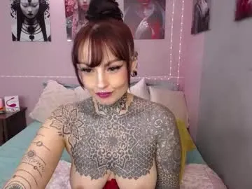 lolabrouse__ on Chaturbate
