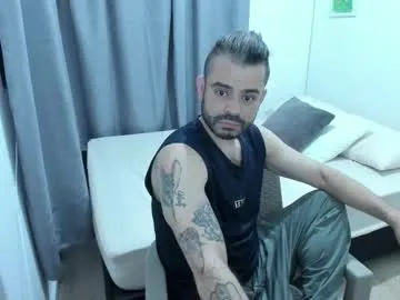 magnus_king —  [Cumshow] #muscle #bigcock #hairy #lovense #uncut  [1200 tokens remaining]