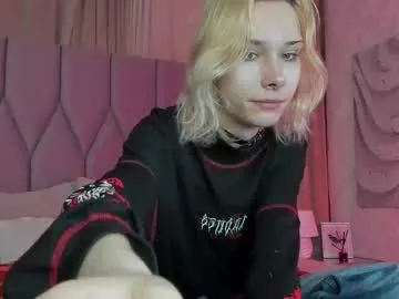 milophelps — GOAL: sexy dance [0 tokens remaining] Hello my sweet cats #bigcock #twink #young #femboy #feet