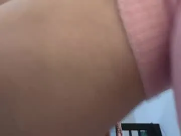 peaceofmae — suck a bigger cocktoy every 15 numbers #new video in bio   last chance Valentine raffle TODAY  tickets 101tks  #natural #lovense #tall #redhead