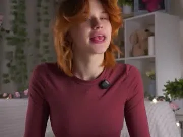 pebee on Chaturbate