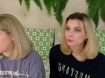 pinkadele — GOAL: deep kiss <3 #anal #bigass #lesbian #blonde #young