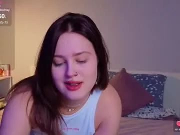 sarah_soul — GOAL: blow kiss [19 tokens remaining] I'm what you've been looking for for so long! #bigboobs #redhair #nonude #bigass #lovense