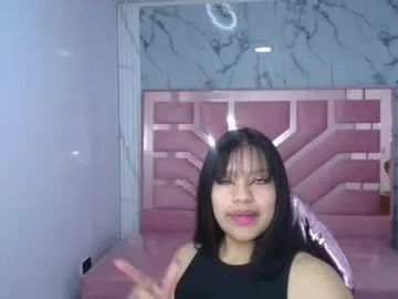 susan_ch1 — Welcome, I'm new, help me get rid of my shyness and nerves #new #sensualgirllatina #privateshow #naked #blackhair