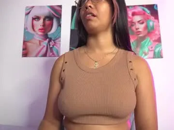 valentina_king18 — Goal is:Fingers in for my horny pussy   #ebony #latina #bigass #smalltits #anal [5 tokens remaining]