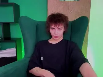 whiterabbit342 — Body tour + show cock [195 tokens left] #teen #new #bigdick #twink #young