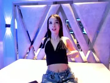 zoe_444_